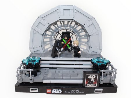 Used Set 75352 Emperor’s Throne Room Diorama Online